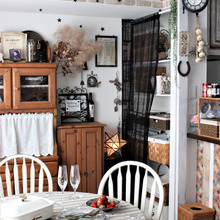 ダイニングコーナーの壁面収納&パリのアパルトマン風壁面デコ ~その①~