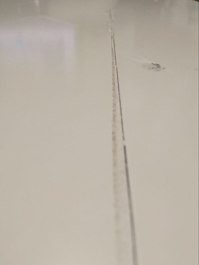 跡が残ってしまった。
