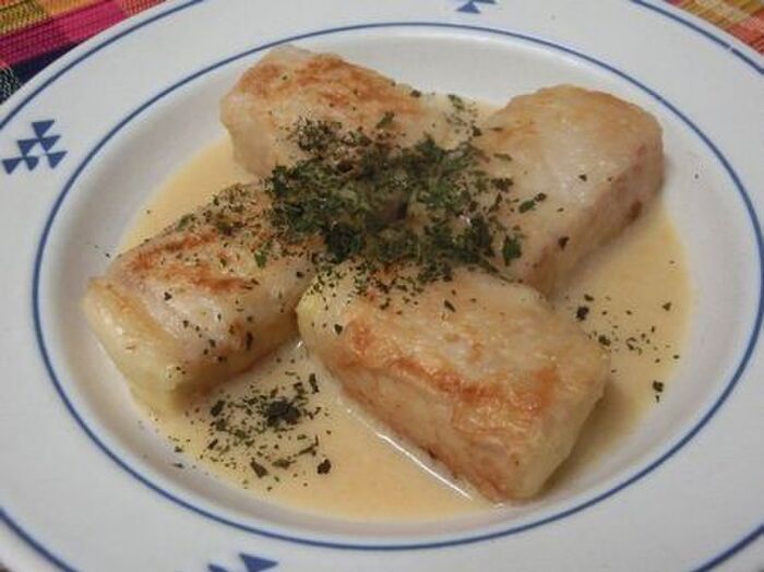 高野豆腐を豚肉で巻き巻き♪ クリーミーな豆乳生姜焼き