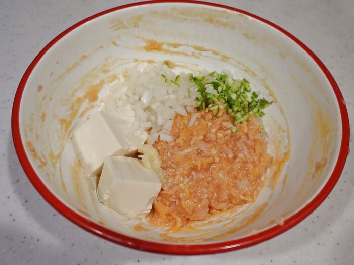 つくねを作ります。