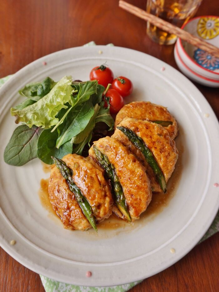 アスパラガスを丸ごと楽しむ!和風つくねバーグ