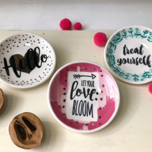 キラッと★ラブリーゴールド♡キュートなセリアの豆皿♡