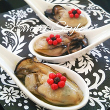 ペッパーフラワー♡大人可愛いお花見レシピ♪焼くだけ!カキのガーリックソテー