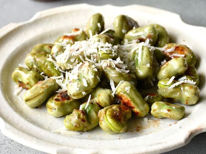 材料3つ♥香りまでたまらない♥やみつき そら豆【*超簡単 *フライパン *野菜のおつまみ】3分以内