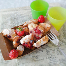 イチゴが可愛い♡簡単にできる苺のスコーン