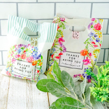セリアで新発売!ボタニカルバッグは母の日ラッピングにもオススメ♡