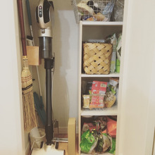 ずっと置きたかったカラボ‼️我が家のメインお掃除スペースが、やっと片付きました❣️