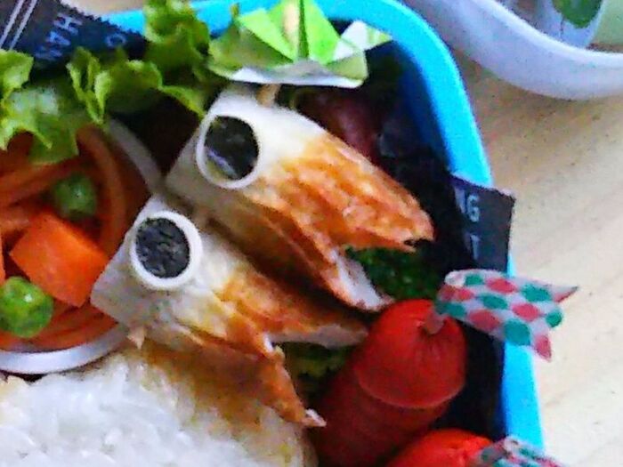 ②鯉のぼりを作る