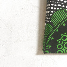 気になる壁の穴をなかったことに