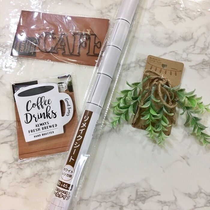 セリアの新商品♡ホワイトレンガシート