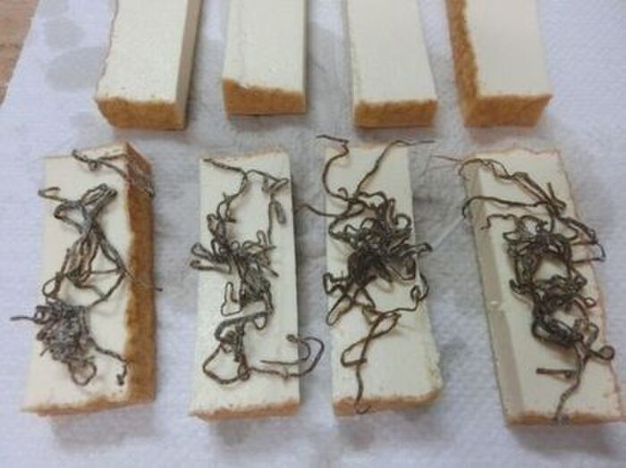 1.厚揚げに塩昆布をのせる