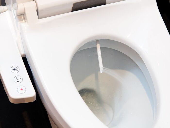 キレイで快適なトイレに!気になるウォシュレットのお掃除方法とは