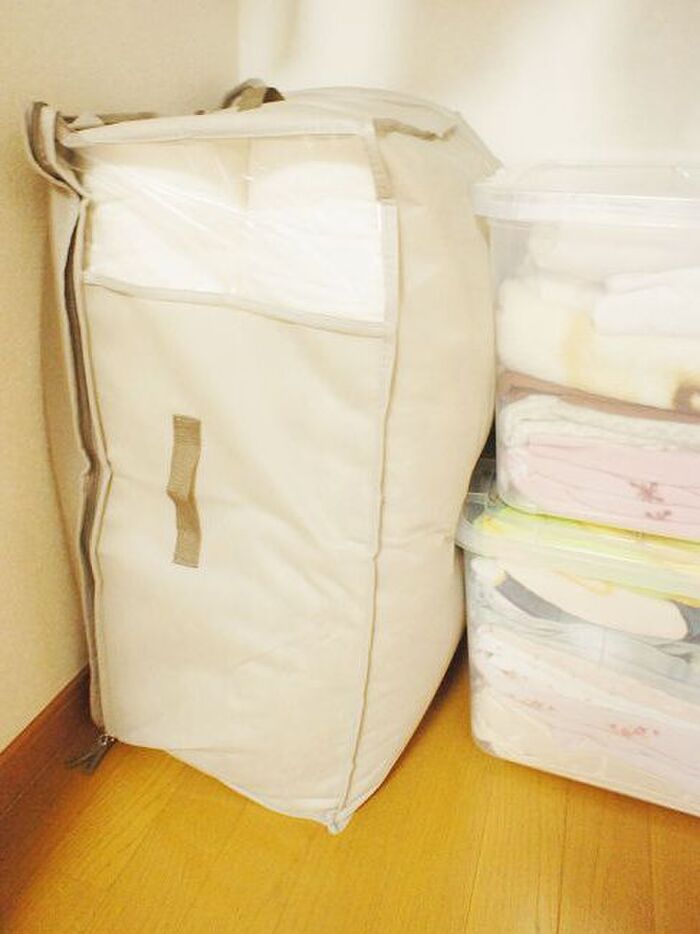 布団の衣替えは立てて収納★ニトリ コンパクト収納タイプふとん収納バッグ