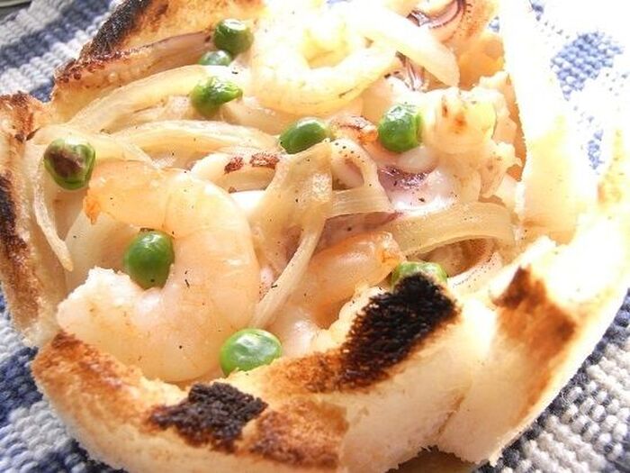 エビと白身魚のキッシュ