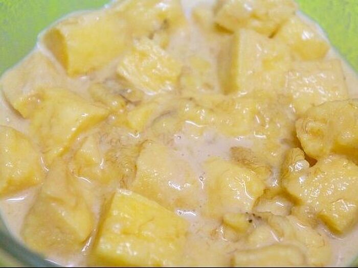 4.キャラメルバナナの卵液に漬ける。