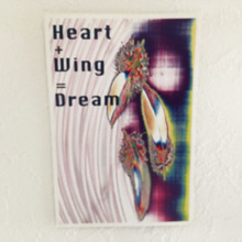 壁になるべく穴をあけずに飾る4通りの飾り方