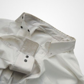 襟の黄ばみをスッキリ落としたい!とっておきの裏技があるんです