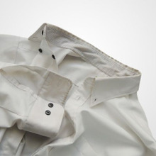 襟の黄ばみをスッキリ落としたい!とっておきの裏技があるんです