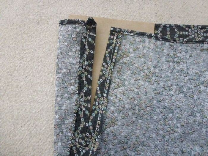 縫い代を割り、ミシンで縫う