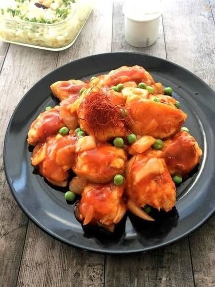はんぺんでふわっふわのエビすり身とレンコンのチリソース風