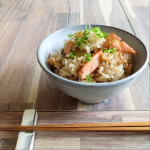 おかわり絶対!鮭とじゃが芋の炊き込みご飯