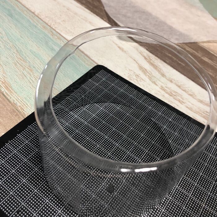 ペットボトルを熱処理します