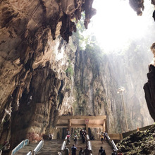 外出先のトイレ プチストレスをゴム2本で解消?