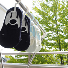 靴下のイライラ解消!DAISOさんのパンプスソックスハンガー