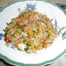 塩鮭と新玉の炒飯