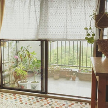 日差し対策&目隠しにお勧め♪丈半分カーテン