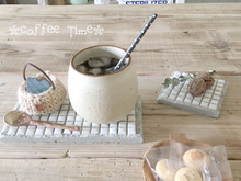 ダイソーのセメントを使って簡単タイルコースター♪