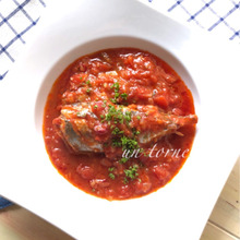 フライパンdeほったらかし‼血液サラサラ効果に☆鯵のアフォガード(トマト煮込み)