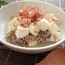 材料4つ♪限りなく手間を省いた 速攻!麻婆豆腐風