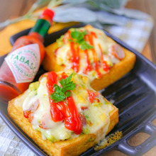 トースターで簡単時短!お手軽イタリアン♪「厚揚げトマトのグラタン」