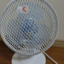 扇風機のお掃除と、埃をつきにくくする方法