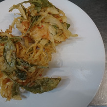 新茶葉と桜エビのかき揚げ・・・・サクサクの秘密