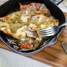 【脱マンネリ・焼き魚】のせてオーブンで焼くだけ♡鯖がバル仕立てに大変身【鯖のピリ辛オーブン焼き】