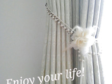 カーテンタッセルは○○で賢くお手軽に代用!