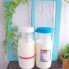 セリア100均のペットボトルの『ミルク瓶』風が可愛い❤