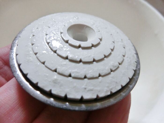 1.シャワーヘッドを取り外す