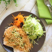 ドレッシング活用!サラダチキンで 速攻チキンカツ風