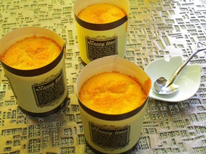 こめ油 米粉で甘さ控えめ!ヘルシーシフォンカップケーキ♪