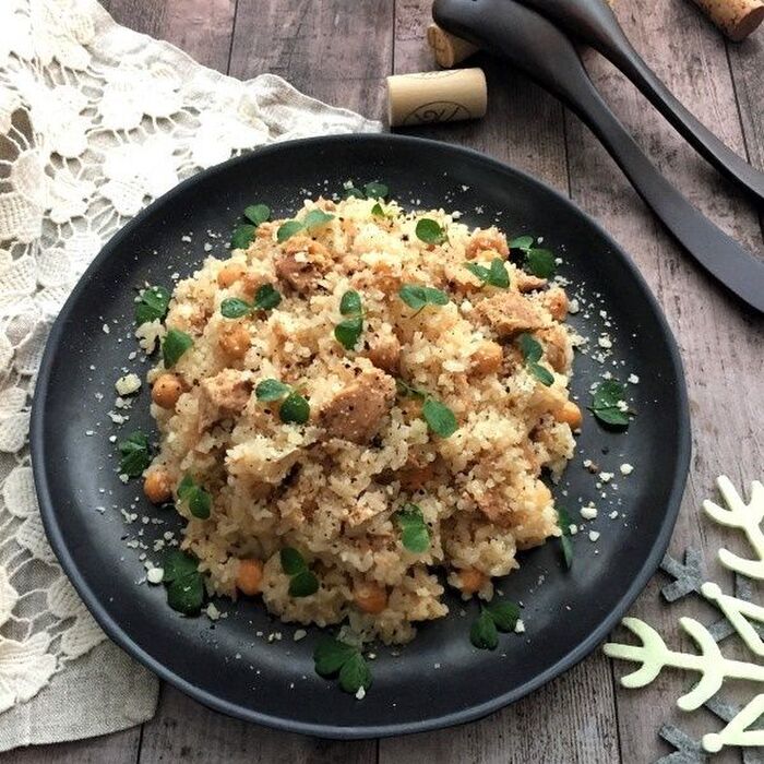 炊飯器におまかせ!オイスターソースで洋風炊き込みご飯
