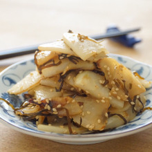 カブの塩昆布炒め