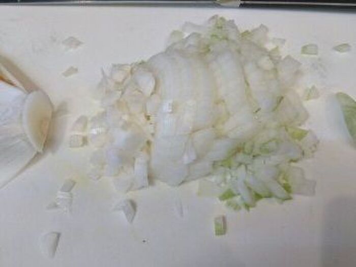 そんあの有りぃ↑W? 料理人も知らなかった玉ねぎの切り方