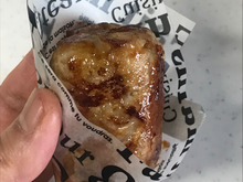 「マ〜マ〜、手がベトベト?」にならない肉巻きおにぎりは、こう作る‼️