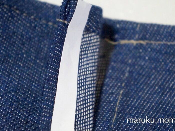 両面テープを使用。