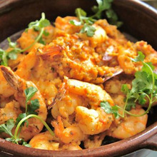 10分で完成♪エスニック海老のココナッツレッドスパイス炒め