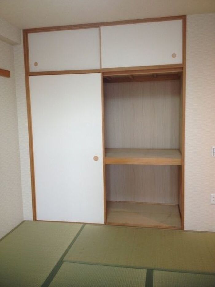 キレイにするにはちょっとしたコツが要る!ふすまの掃除方法について