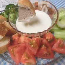 レンジで簡単☆ 冷製にもなるチーズフォンデュ